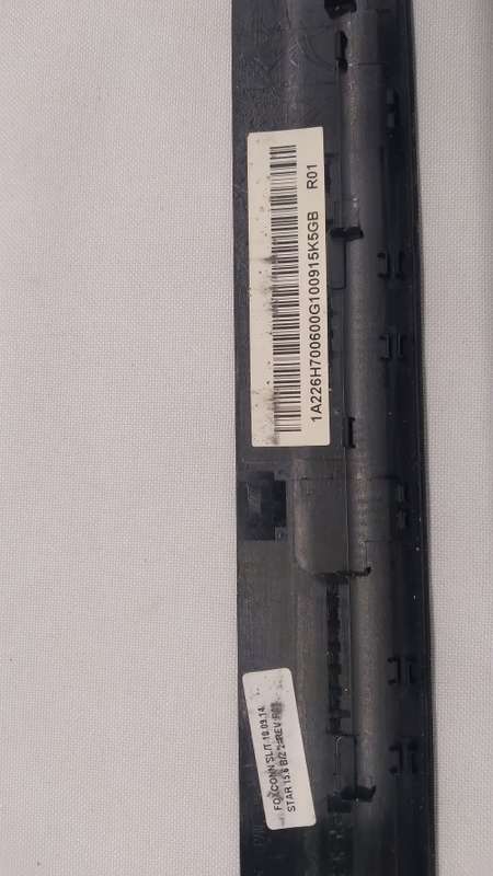 HP G62-B60SL Notebook 15.6` LCD Screen Bezel 605913-001